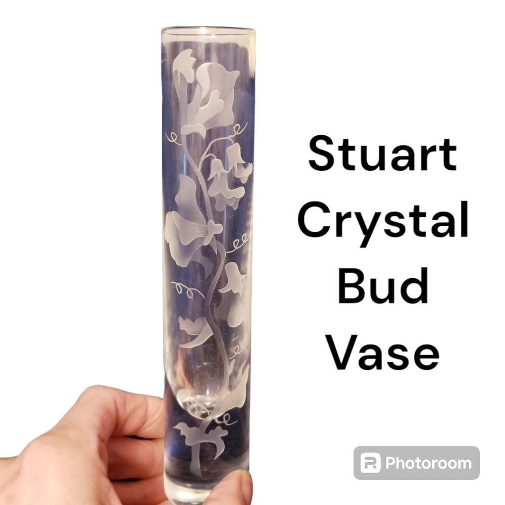STUART Crystal Bud Vase